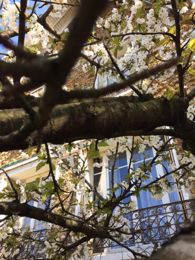 Suite Avec Terrasse Et Jardin Aux Portes De Paris Pavillons-sous-Bois Eksteriør bilde